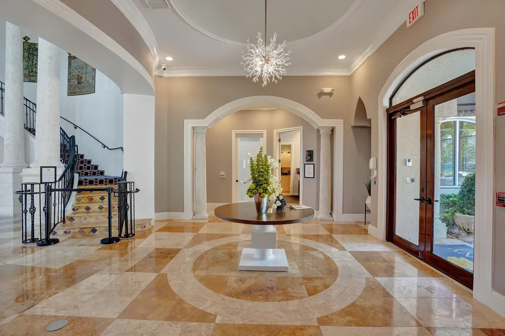 2113 Tuscany Way Boynton Beach FL 33435