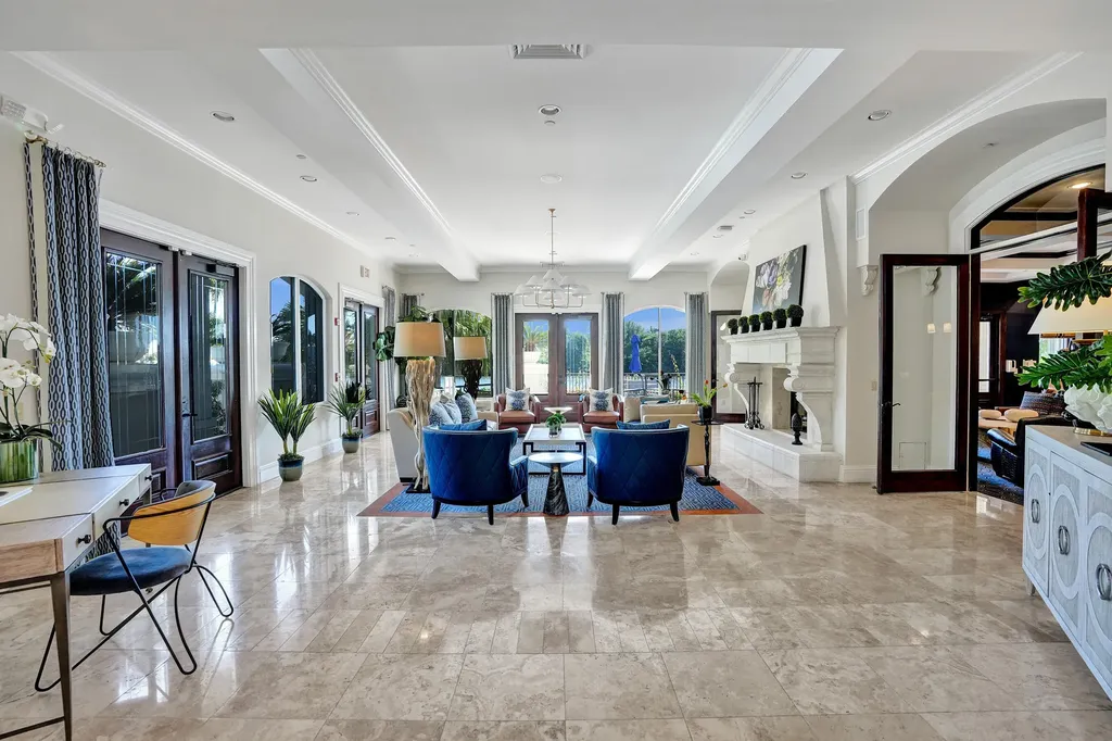 2113 Tuscany Way Boynton Beach FL 33435