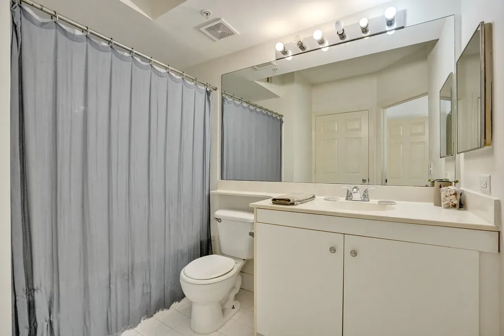 2113 Tuscany Way Boynton Beach FL 33435