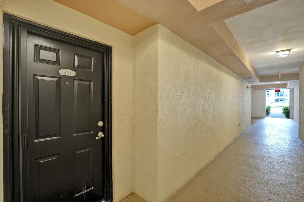 2113 Tuscany Way Boynton Beach FL 33435