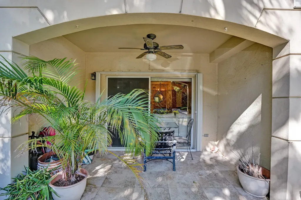 2113 Tuscany Way Boynton Beach FL 33435