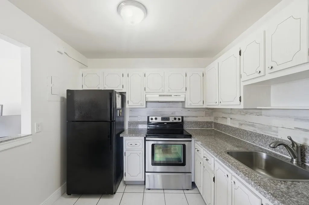 142 Monaco C Delray Beach FL 33446
