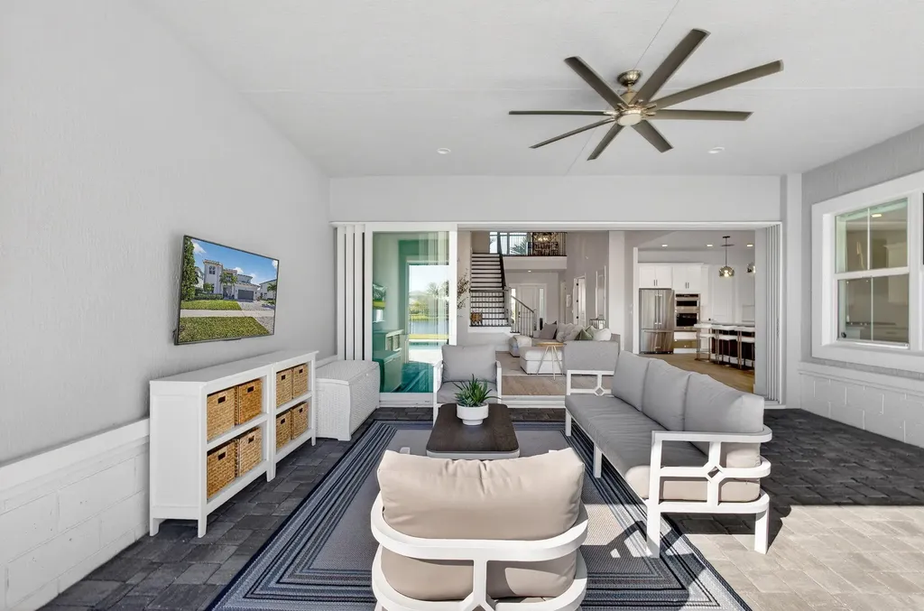 9221 Crestview Circle Palm Beach Gardens FL 33412