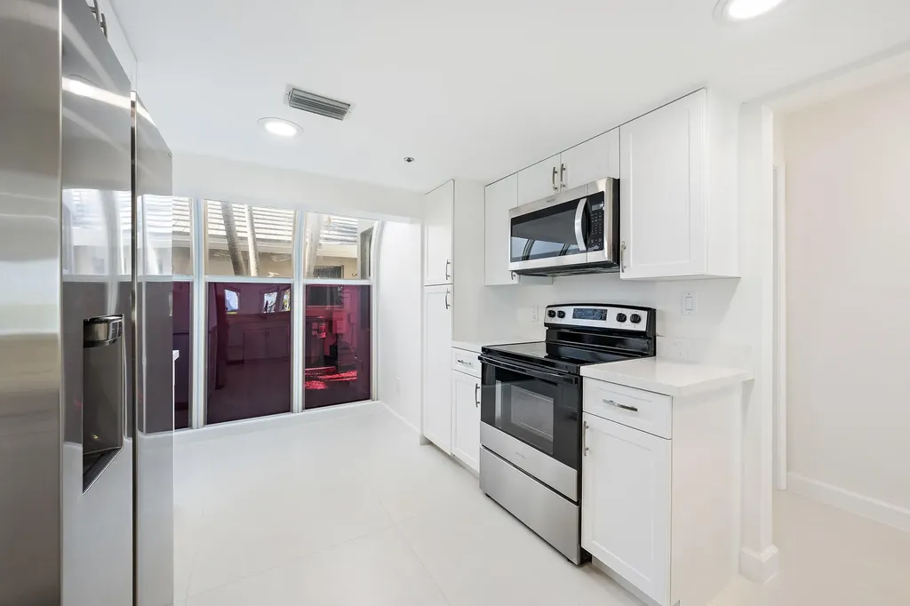 1000 N Us Highway 1 Jupiter FL 33477