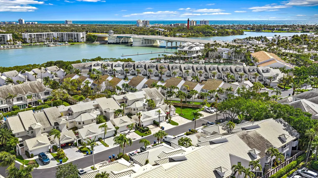 1000 N Us Highway 1 Jupiter FL 33477