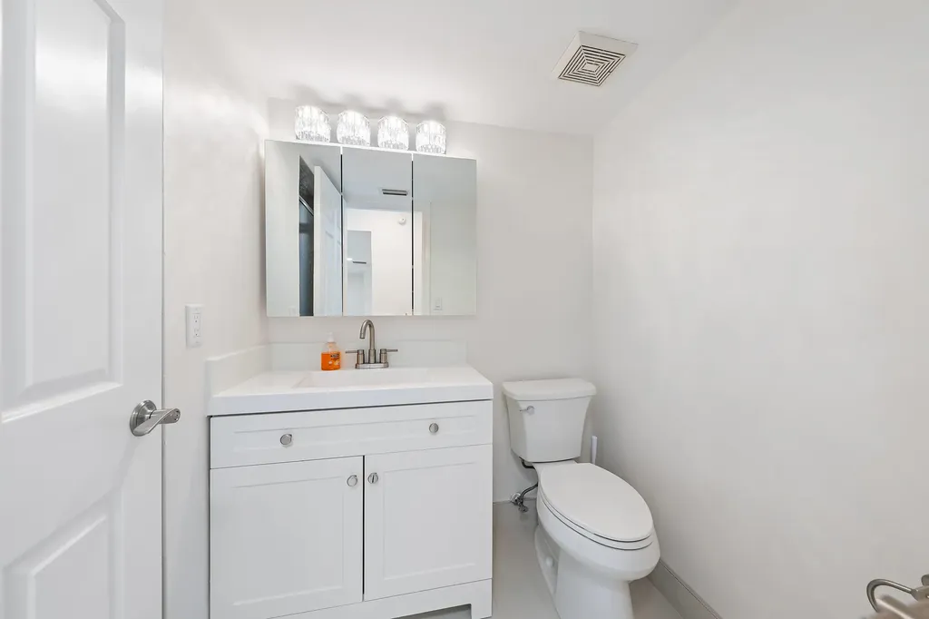 1000 N Us Highway 1 Jupiter FL 33477