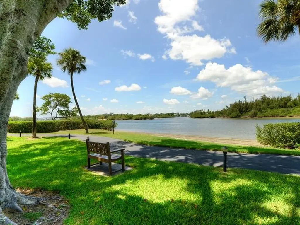 1000 N Us Highway 1 Jupiter FL 33477