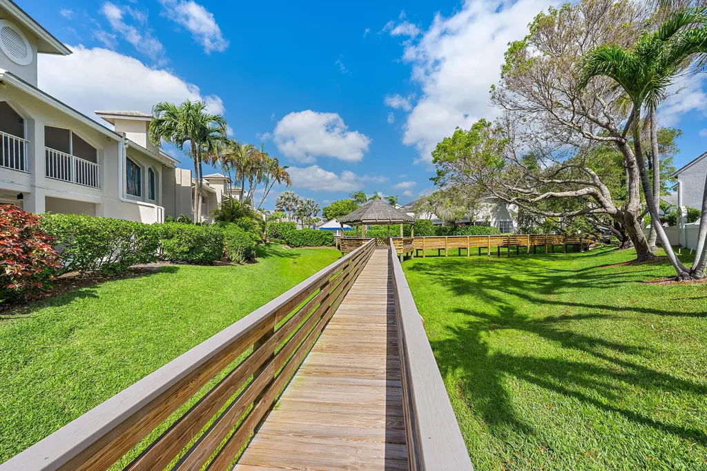 1000 N Us Highway 1 Jupiter FL 33477