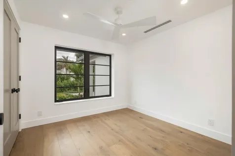 263 Alhambra Place West Palm Beach FL 33405