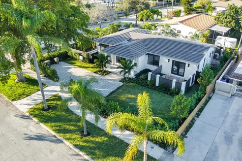 263 Alhambra Place West Palm Beach FL 33405