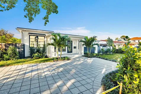 263 Alhambra Place West Palm Beach FL 33405