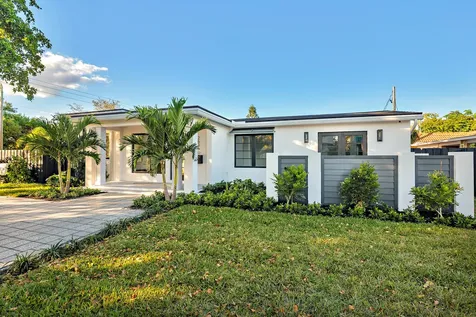 263 Alhambra Place West Palm Beach FL 33405