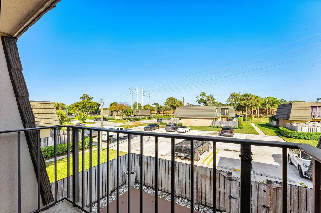 4124 41st Way West Palm Beach FL 33407