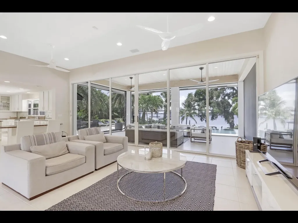 11 N River Road Sewalls Point FL 34996