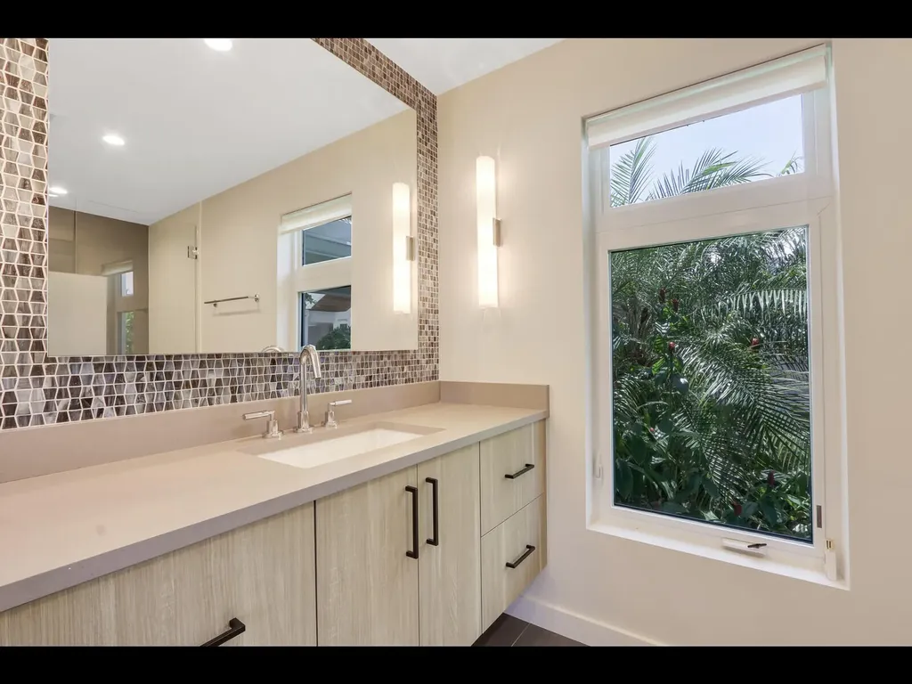 11 N River Road Sewalls Point FL 34996