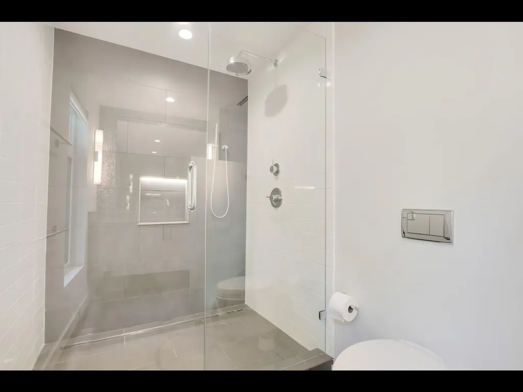 11 N River Road Sewalls Point FL 34996