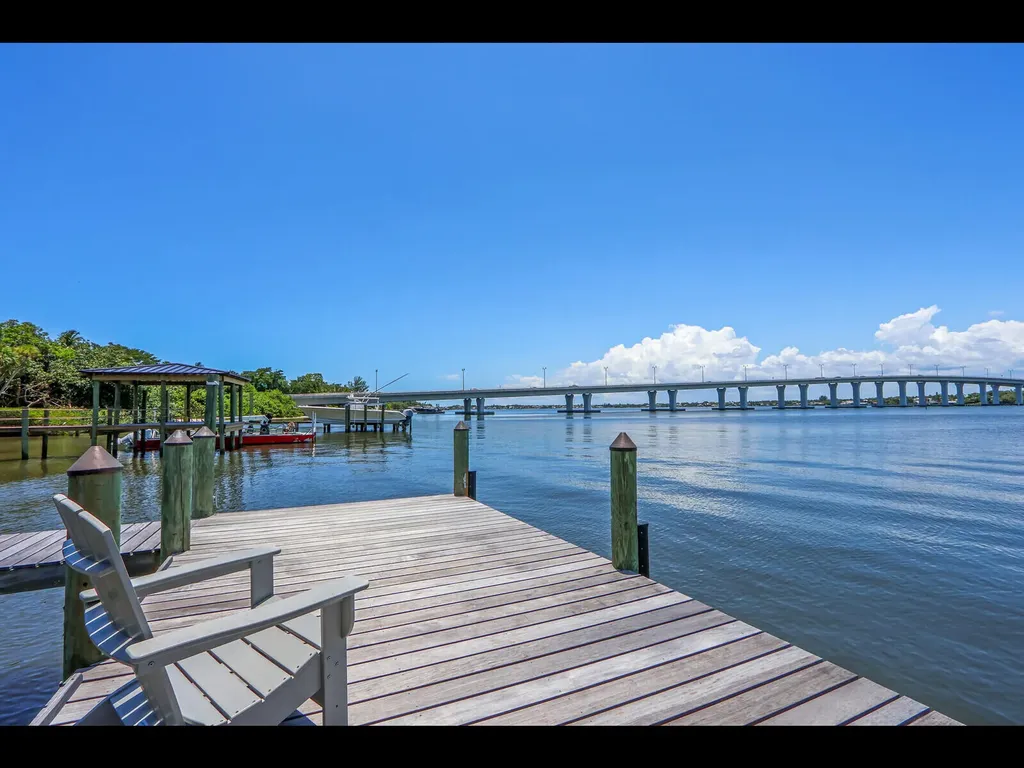 11 N River Road Sewalls Point FL 34996