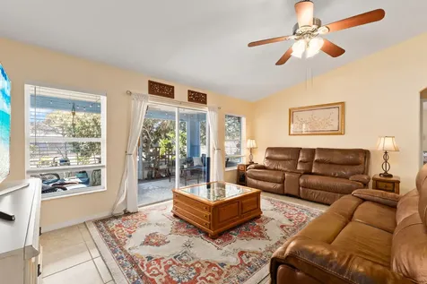1958 SE Mandrake Circle Port St Lucie FL 34952