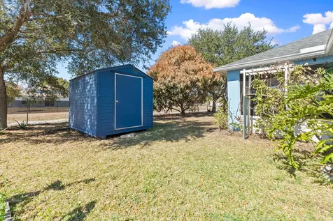 1958 SE Mandrake Circle Port St Lucie FL 34952