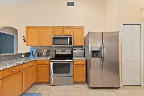 1958 SE Mandrake Circle Port St Lucie FL 34952