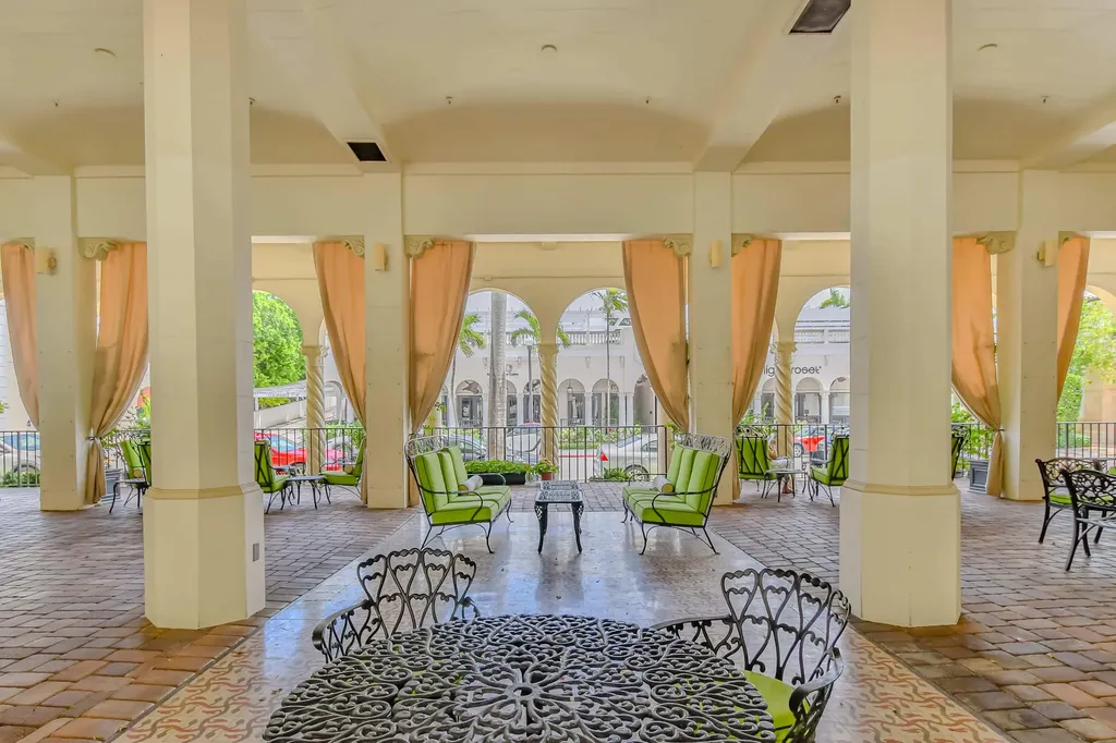 235 Sunrise Avenue Palm Beach FL 33480
