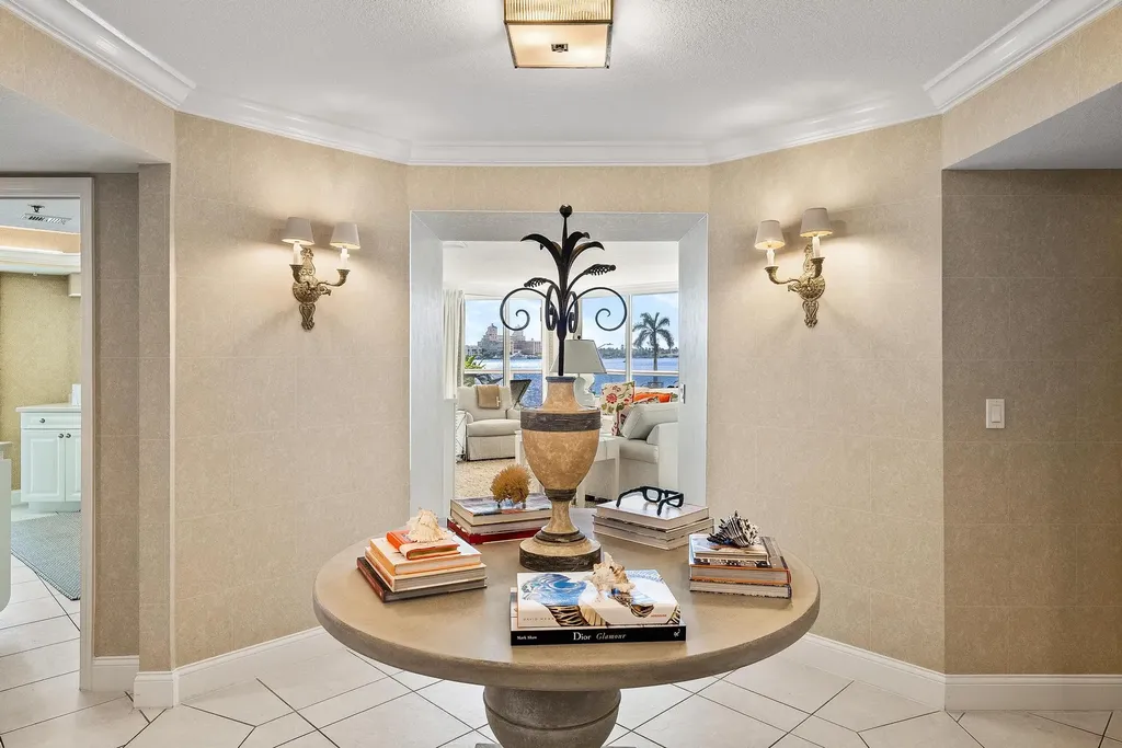 1617 N Flagler Drive West Palm Beach FL 33407