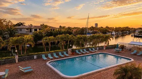 401 Golden Isle Drive Hallandale Beach FL 33009