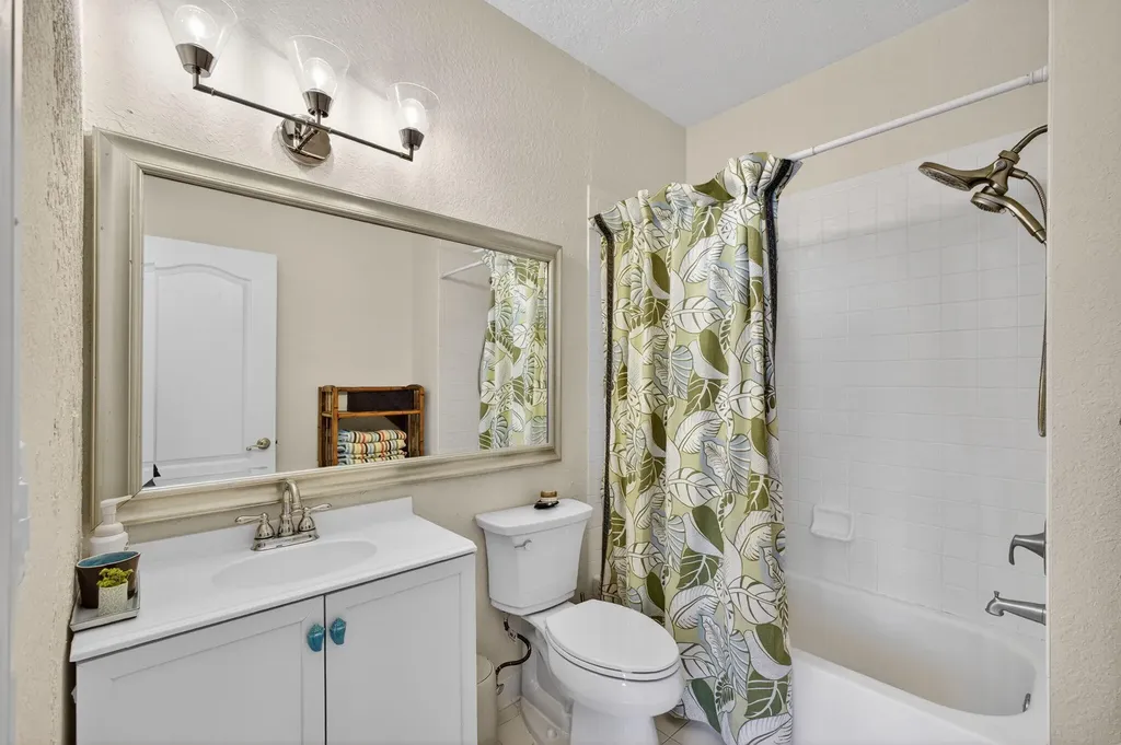 203 Coral Cay Terrace Palm Beach Gardens FL 33418