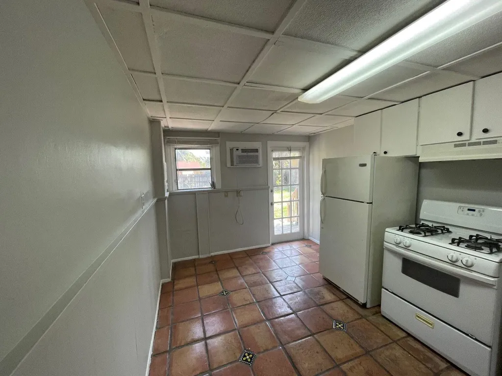 736 Omar Road West Palm Beach FL 33405