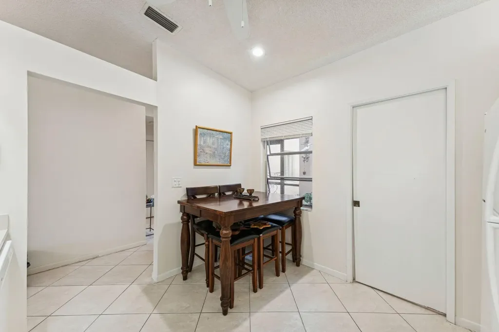 8236 Summerbreeze Lane Boca Raton FL 33496