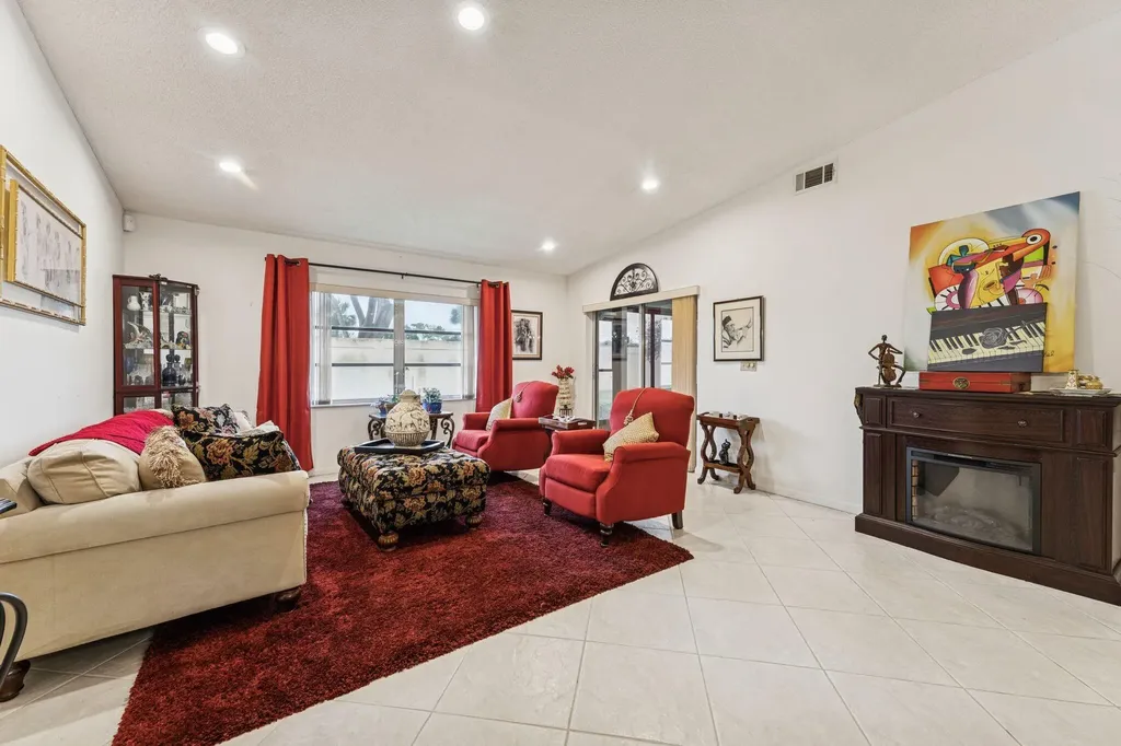 8236 Summerbreeze Lane Boca Raton FL 33496