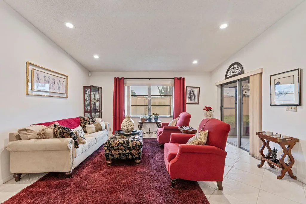 8236 Summerbreeze Lane Boca Raton FL 33496