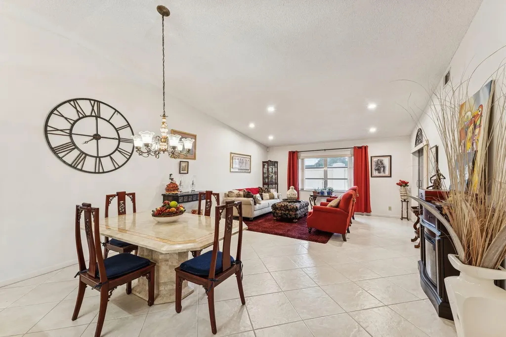8236 Summerbreeze Lane Boca Raton FL 33496