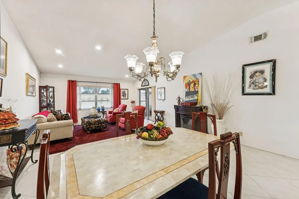 8236 Summerbreeze Lane Boca Raton FL 33496