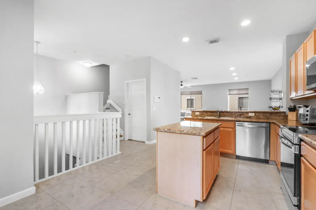 2897 S Greenleaf Circle Boynton Beach FL 33426