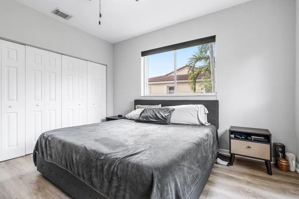 2897 S Greenleaf Circle Boynton Beach FL 33426