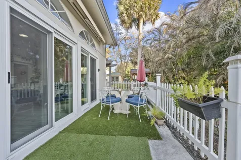 916 SW Abingdon Avenue Port St Lucie FL 34953