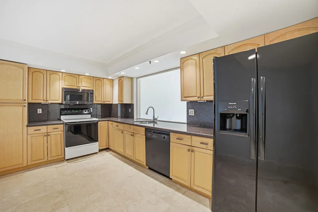 4740 S Ocean Boulevard Highland Beach FL 33487