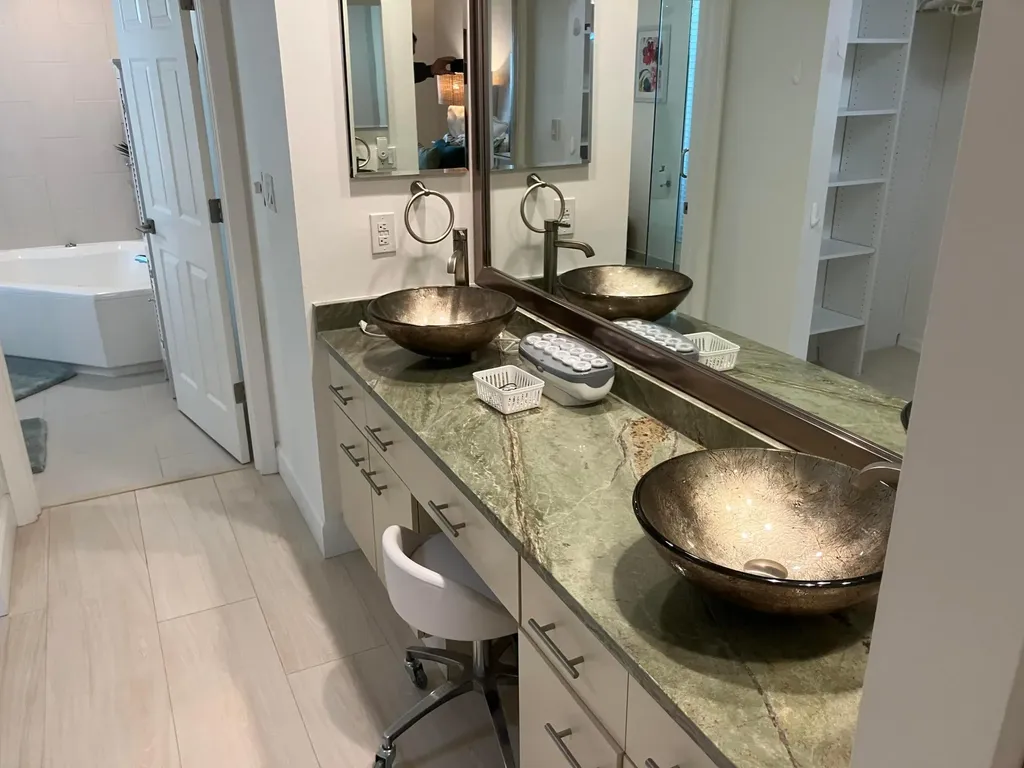 333 Pelican Way Delray Beach FL 33483