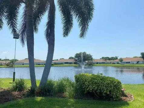 1212 Lakes End Drive Fort Pierce FL 34982