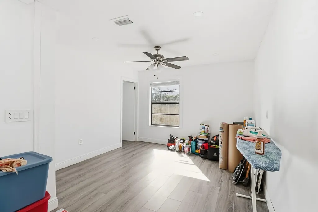 695 Dixie Lane West Palm Beach FL 33415