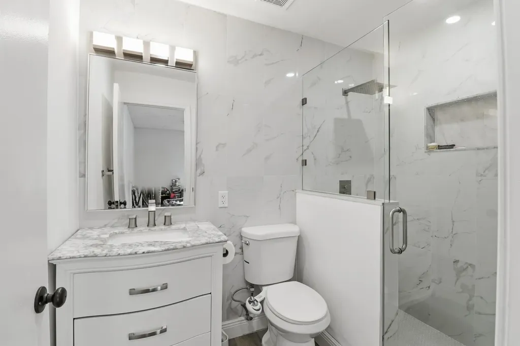 695 Dixie Lane West Palm Beach FL 33415