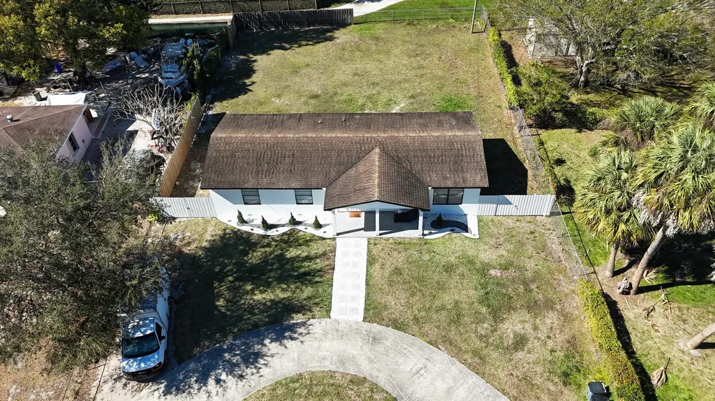 695 Dixie Lane West Palm Beach FL 33415