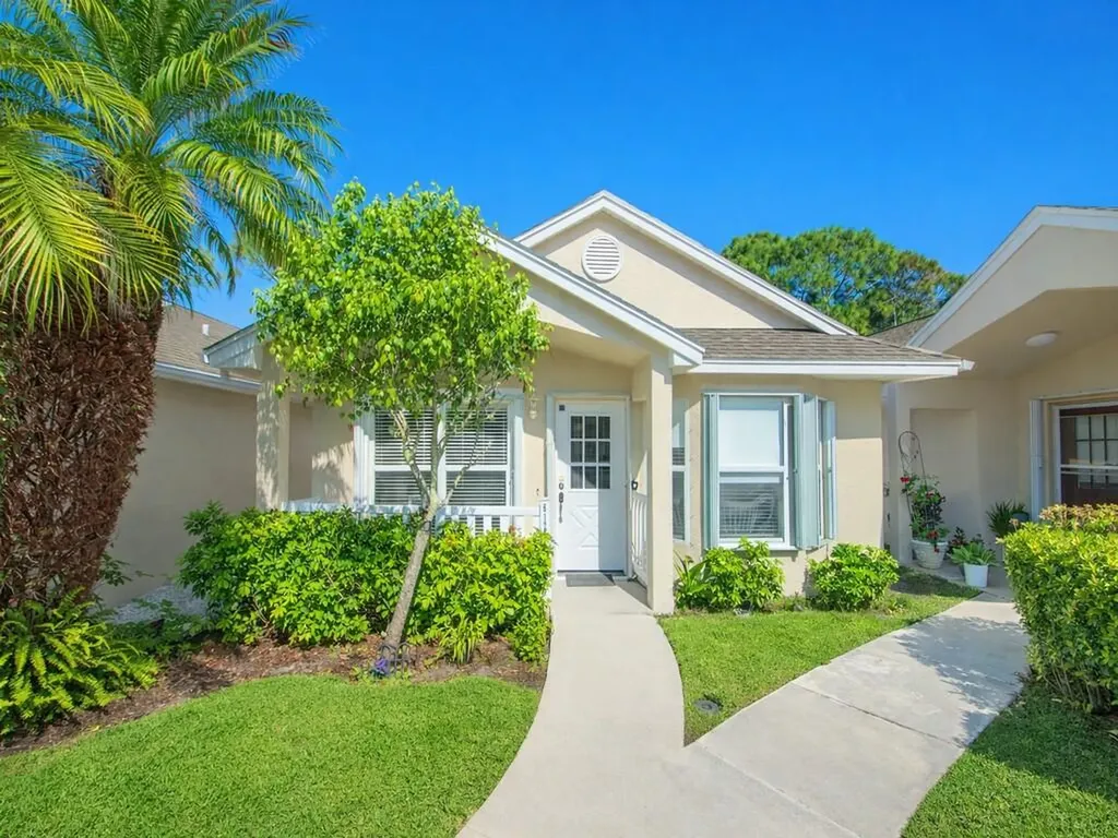 612 NW San Remo Circle Port St Lucie FL 34986