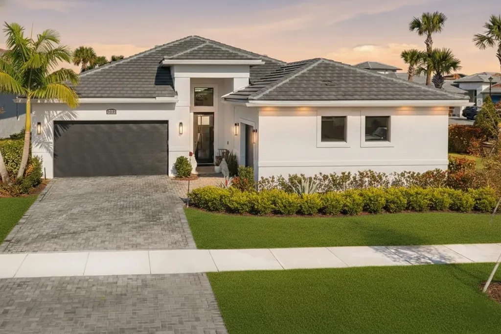 10212 SW Latium Way Port St Lucie FL 34987