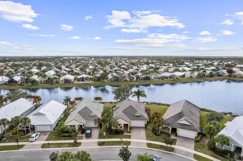 148 NW Swann Mill Circle Port St Lucie FL 34986