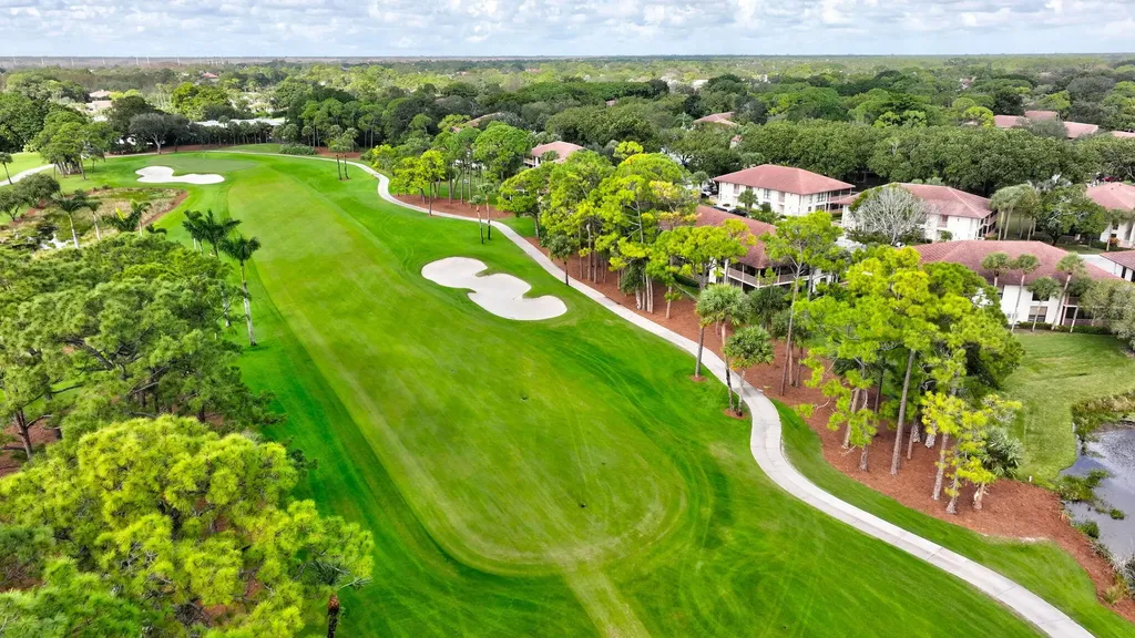 334 Brackenwood Circle Palm Beach Gardens FL 33418