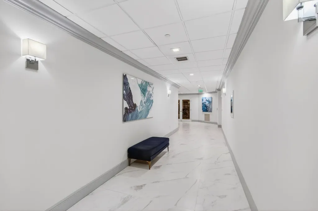 500 SE Mizner Boulevard SE Boca Raton FL 33432