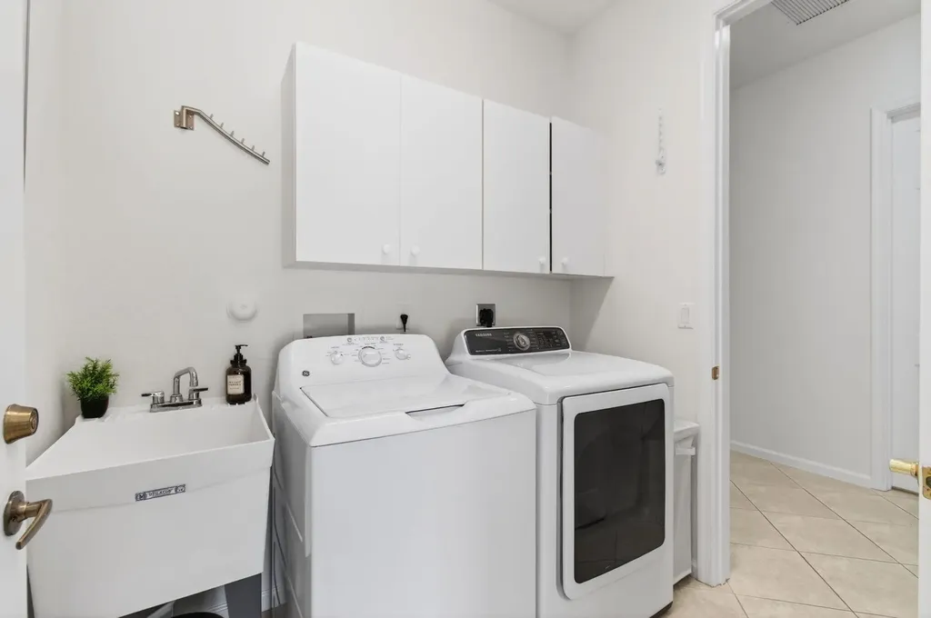 2320 Sapphire Circle West Palm Beach FL 33411