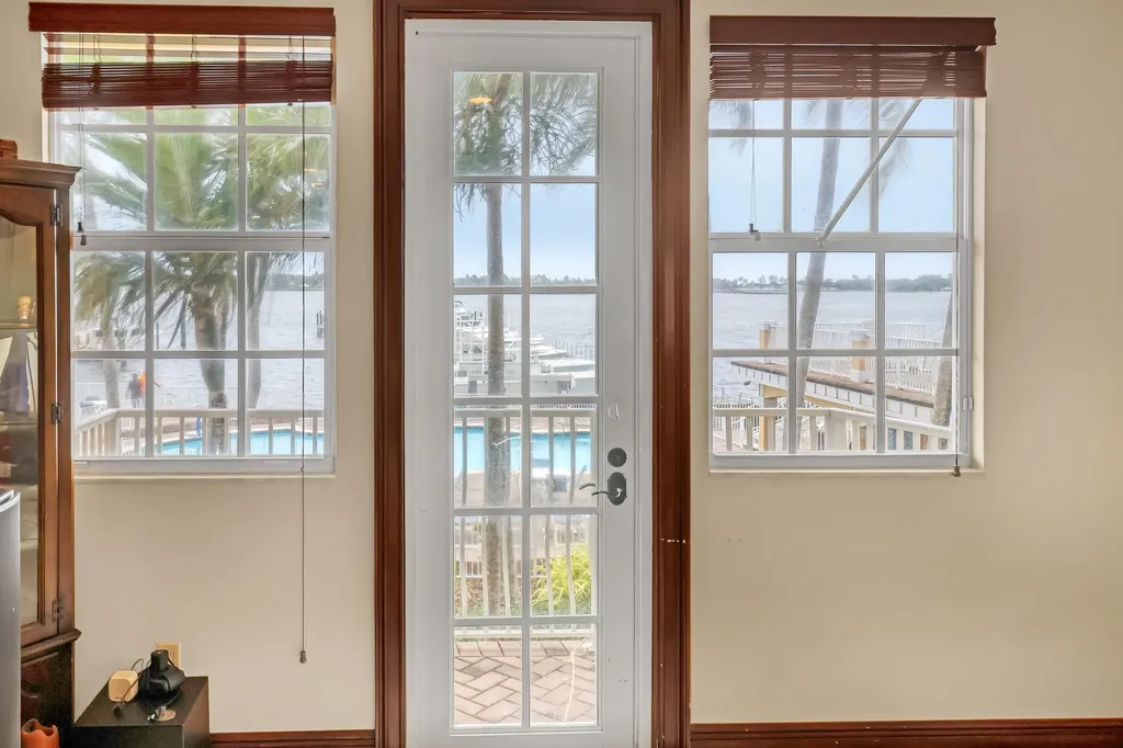 149 Harbors Way Boynton Beach FL 33435